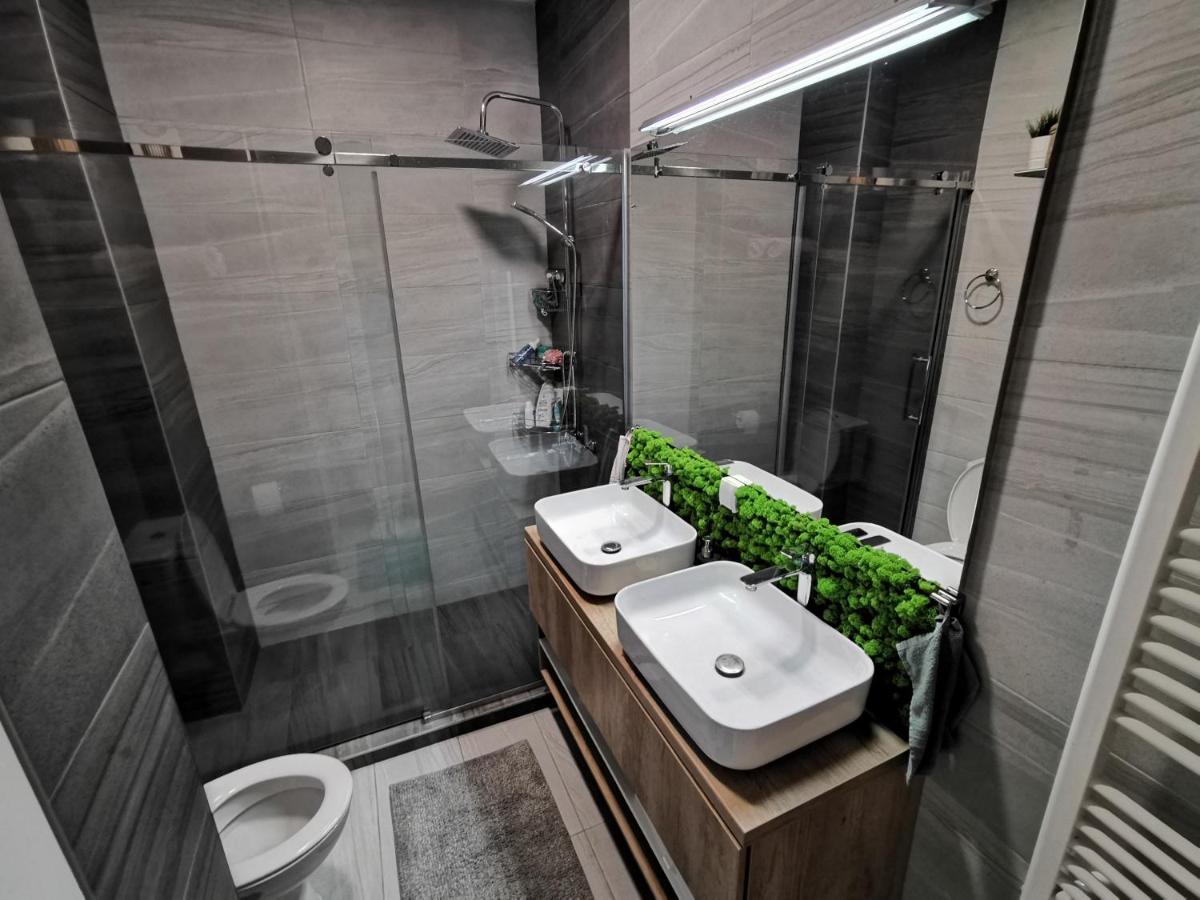 Centar Luxe Apartment سكوبجي المظهر الخارجي الصورة